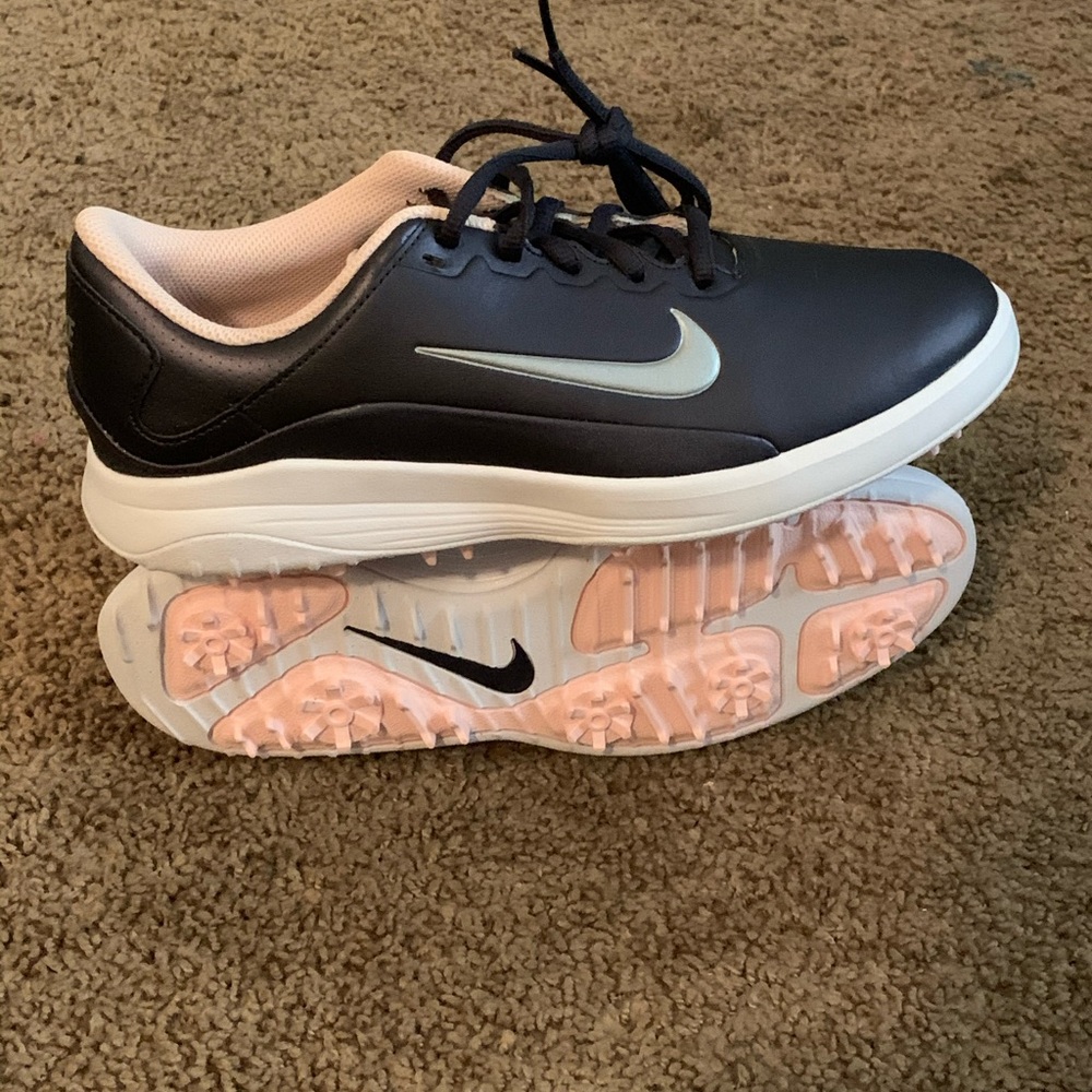 Womens Sz9.5 Nike Vapor Golf DarkPurple Spike less